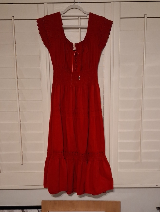 None Dresses & Skirts - Red Peasant 100% Cotton Dress size Medium